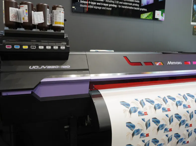 Proses Print UV di Percetakan